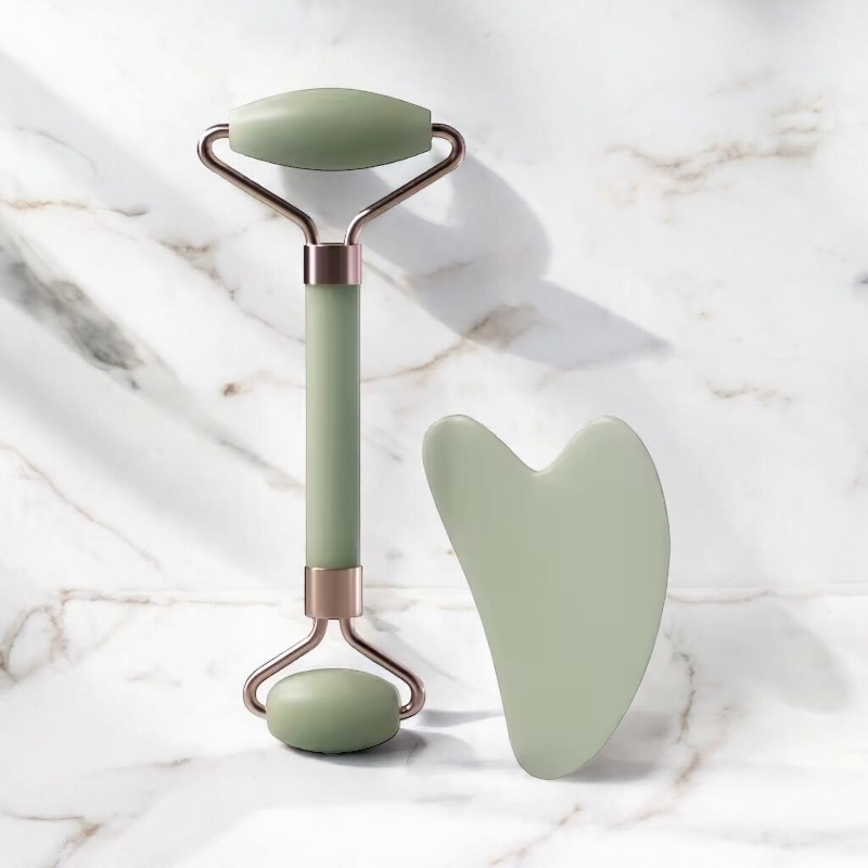 Gua-Sha and Roll Face